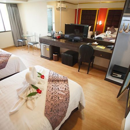 Grand Pink Hotel Hatyai Hat Yai Exteriör bild