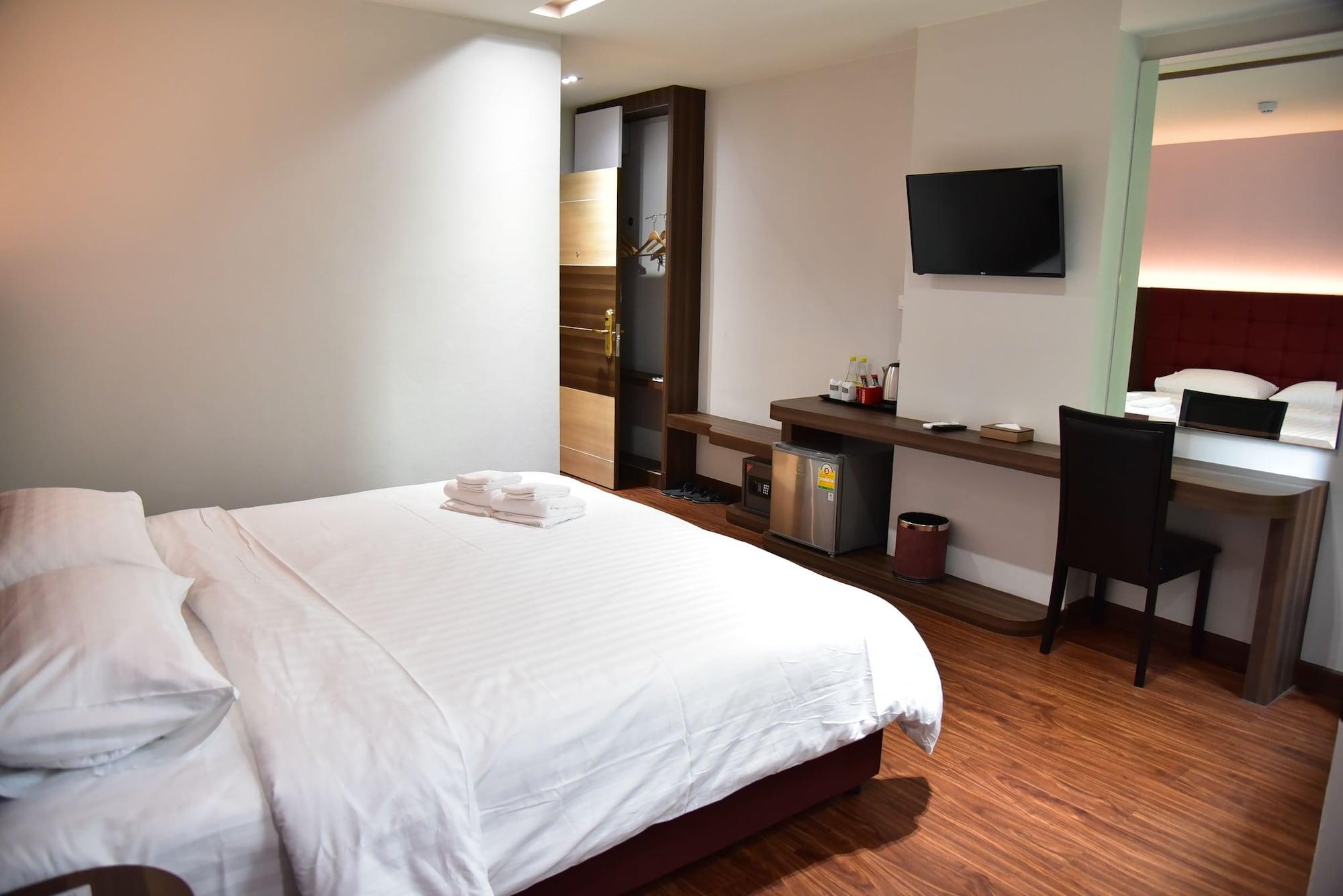 Grand Pink Hotel Hatyai Hat Yai Exteriör bild