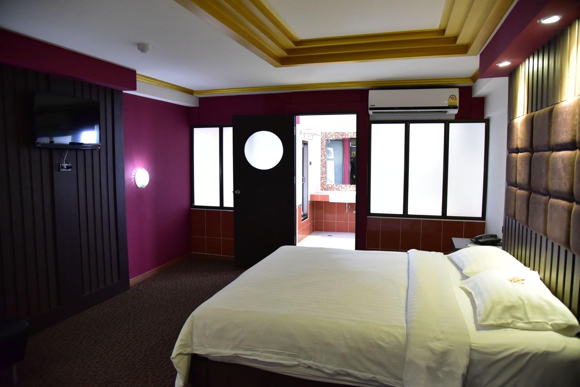 Grand Pink Hotel Hatyai Hat Yai Exteriör bild