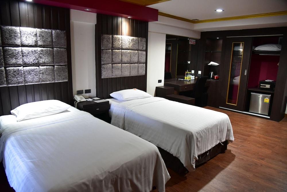 Grand Pink Hotel Hatyai Hat Yai Exteriör bild