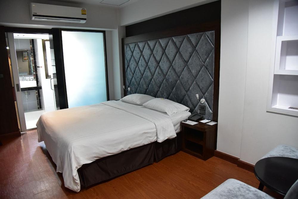 Grand Pink Hotel Hatyai Hat Yai Exteriör bild