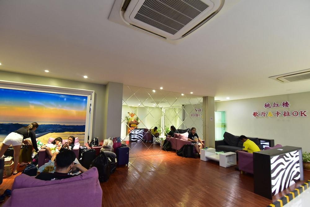 Grand Pink Hotel Hatyai Hat Yai Exteriör bild